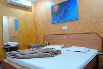 Hotel Express 66, New Delhi 4